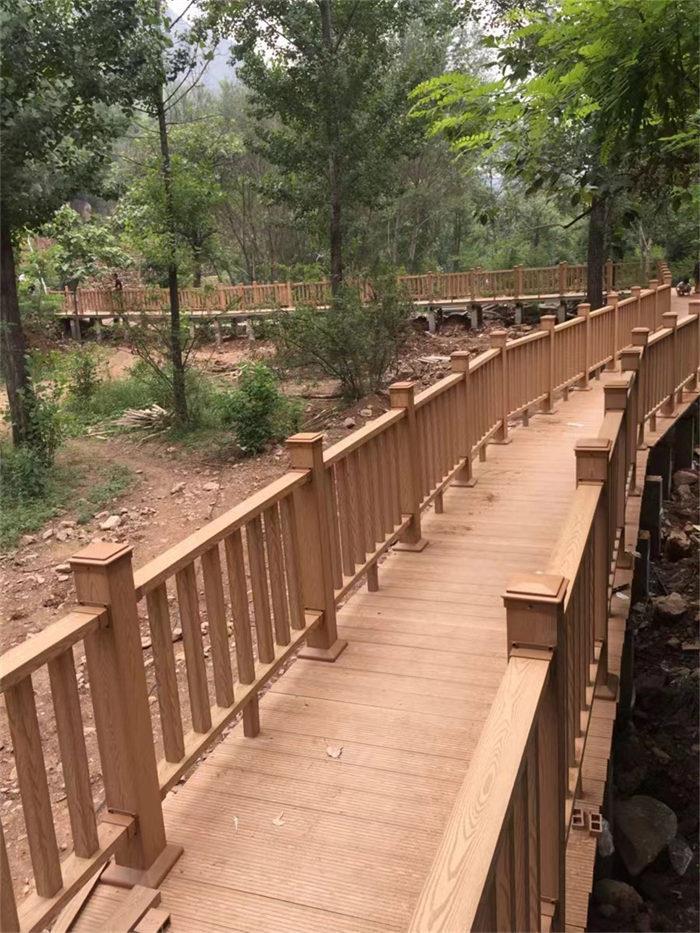 ​郑州生态木首选分享大家越来越多选择塑木的原因